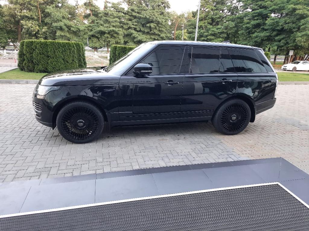 Land Rover Range Rover IV (L405) на 22" кованых дисках нашего производства фото 4